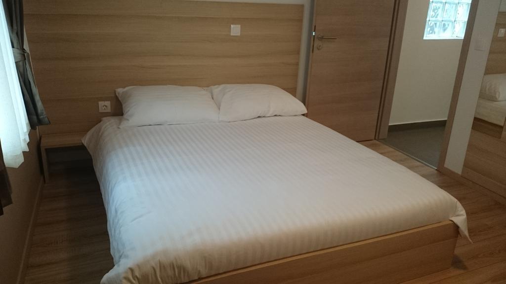 Sweet Dreams Rooms And Apartments Postojna Habitación foto