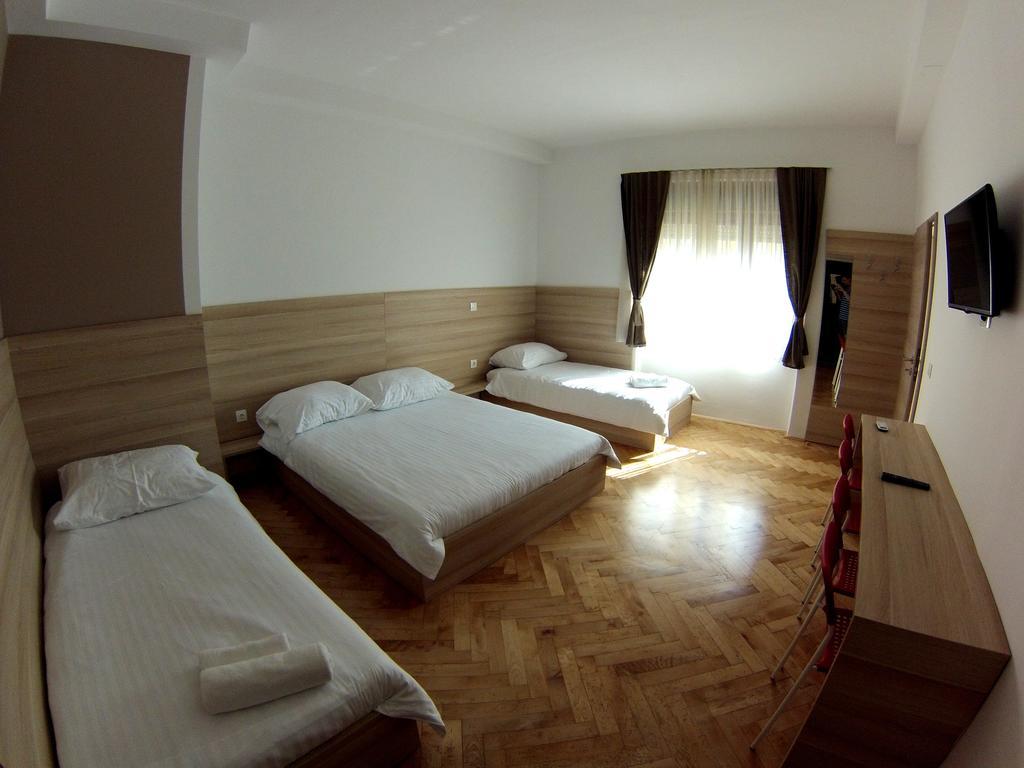 Sweet Dreams Rooms And Apartments Postojna Habitación foto